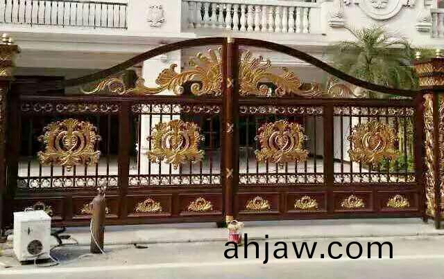 鋁(lv)藝大(da)門