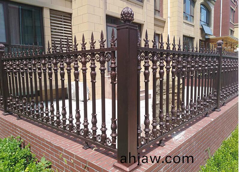  鋁藝欄桿安裝(zhuang)