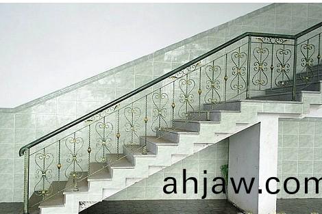 鐵藝樓(lou)梯展(zhan)示