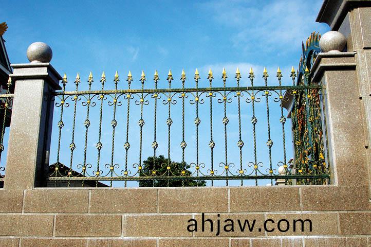 鐵(tie)藝護欄製作安裝