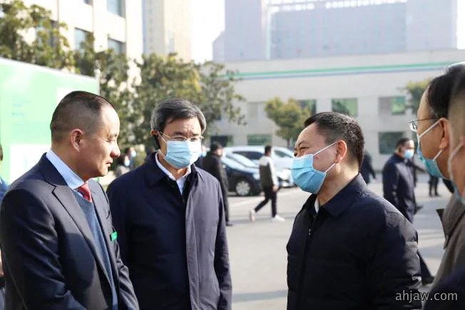 安徽省省长曹国英一行莅临东方帝维考察调研